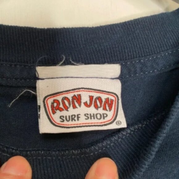 Ron Jon Surf Shop Cocoa Beach, FL Long Sleeve Crewneck Tee Size Small-Medium - Picture 6 of 6